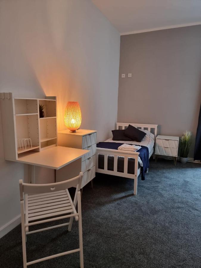 كينغستون أبون هول George Street Rooms المظهر الخارجي الصورة