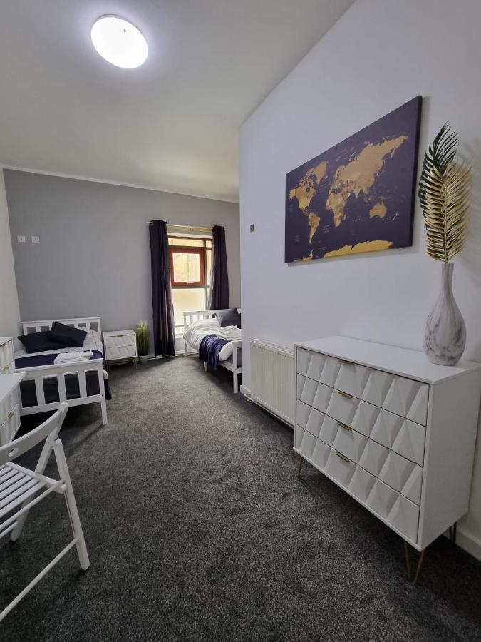 كينغستون أبون هول George Street Rooms المظهر الخارجي الصورة